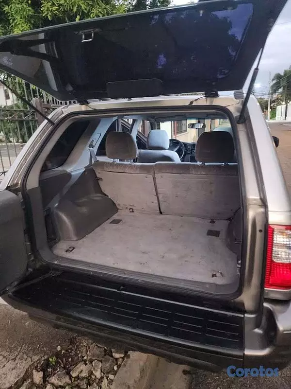 jeepetas y camionetas - Impecable Isuzu Rodeo 2004 14