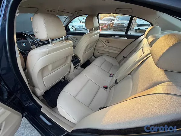 carros - BMW Serie 5 520i 2016 2