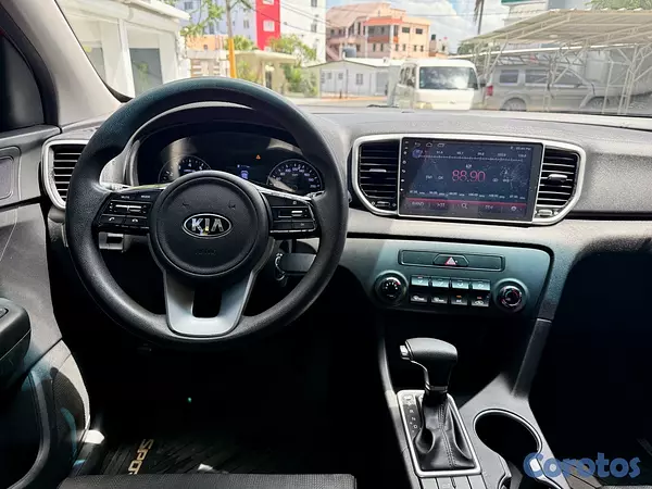 jeepetas y camionetas - KIA SPORTAGE DOHC 2021 4