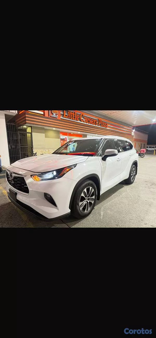 jeepetas y camionetas - Toyota Highlander 2025 6