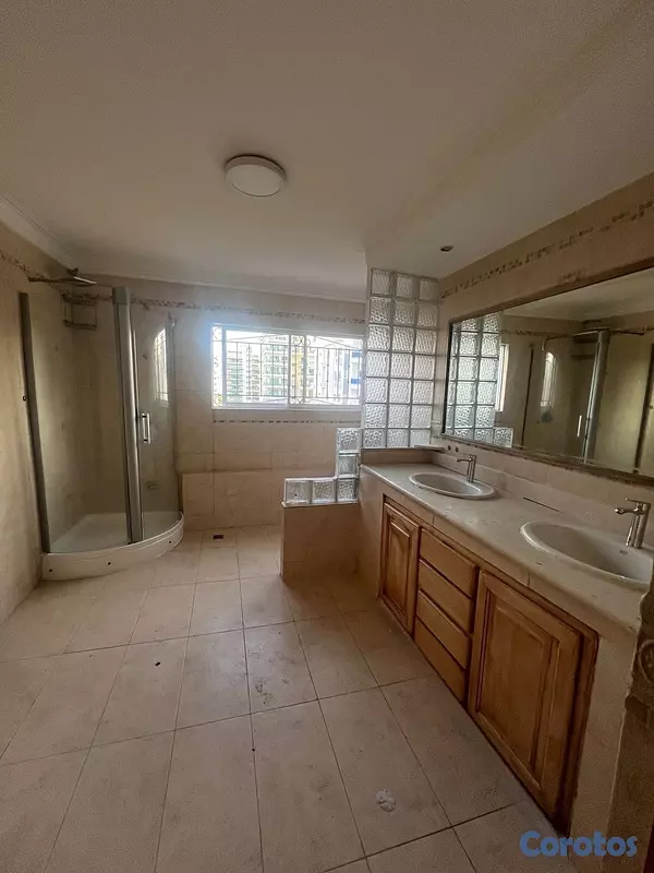 apartamentos - Penthouse de Lujo en Venta en Urb. Real – 344 m² con Terrazas y Jacuzzi  5