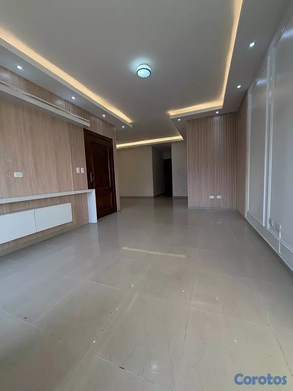 apartamentos - Se alquila apartamento de 3 Hab en El Millon 9