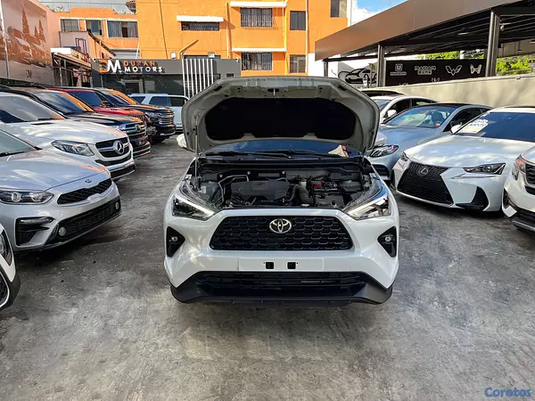 jeepetas y camionetas - Toyota Yaris Cross FULL 2025 9