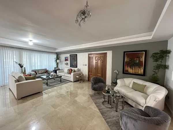 apartamentos - Espacioso apartamento en venta, Naco. 2