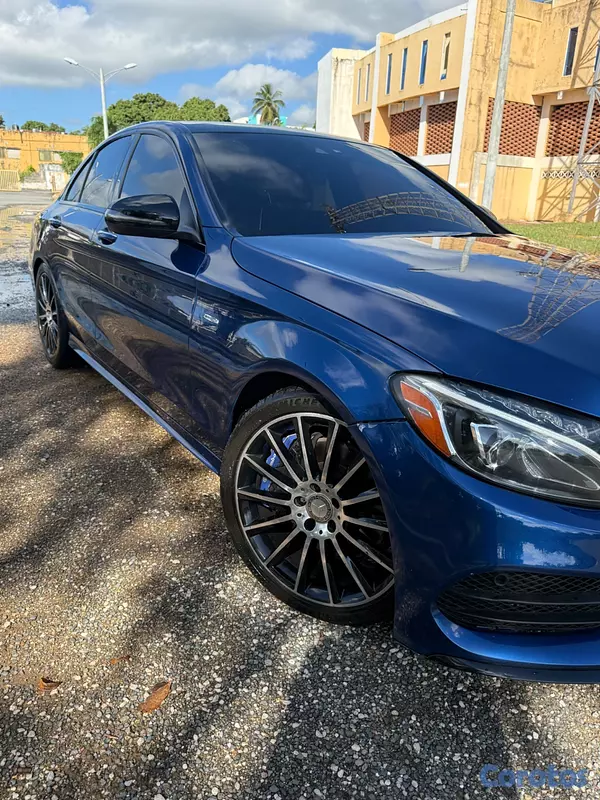 carros - Mercedes C300 Edición limitada  7