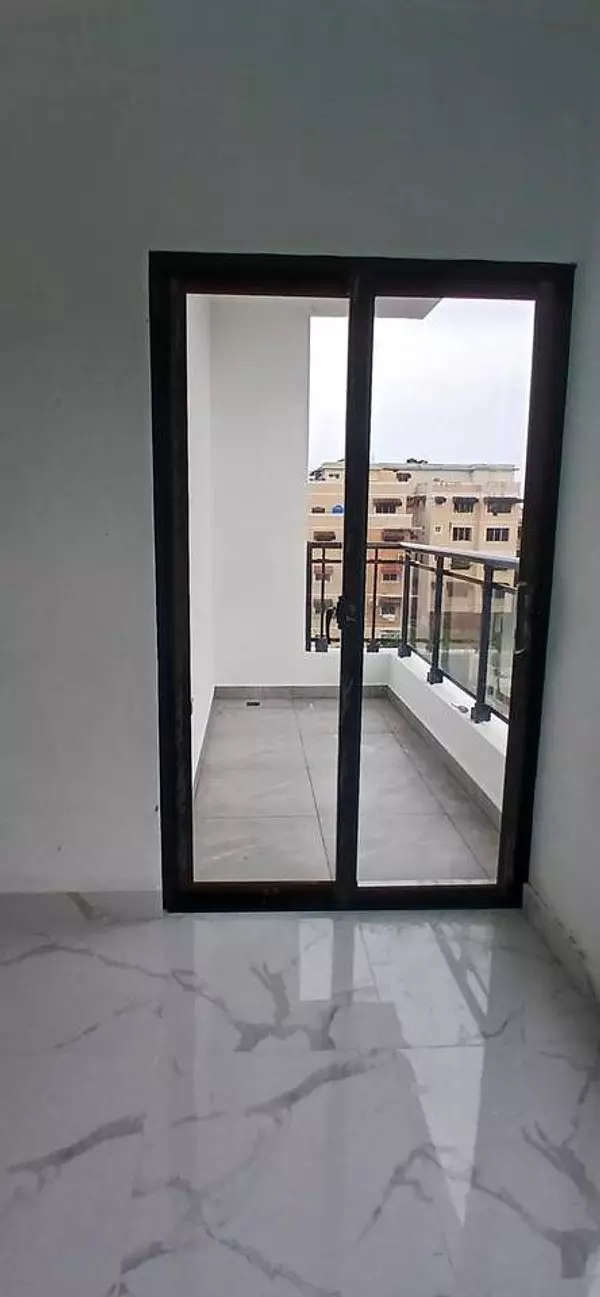 apartamentos - TORRE RESIDENCIAL DE 12 APARTAMENTOS REPARTO LOS T 8