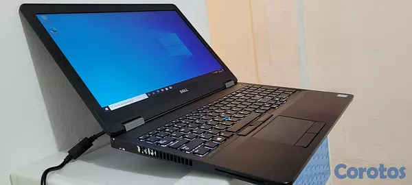 computadoras y laptops - Dell  Slim 17 Pulg Core i7 Ram 12gb Disco 256gb SSD Video 6gb 2
