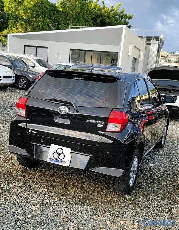 carros - TOYOTA AGYA 2024 9