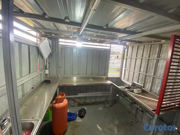 negocios en venta - Caseta de Alucin y Acero, Equipada con todo para negocio de comida. 6