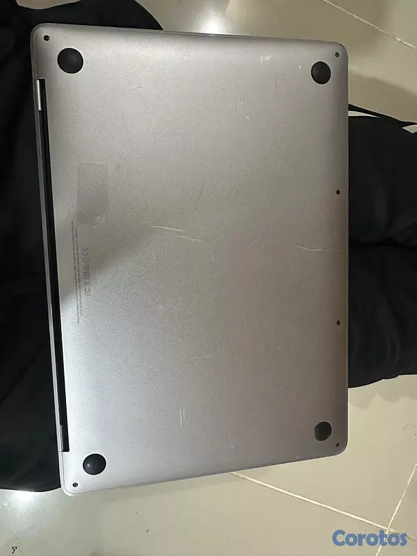 computadoras y laptops - MacBook Pro 2017 3