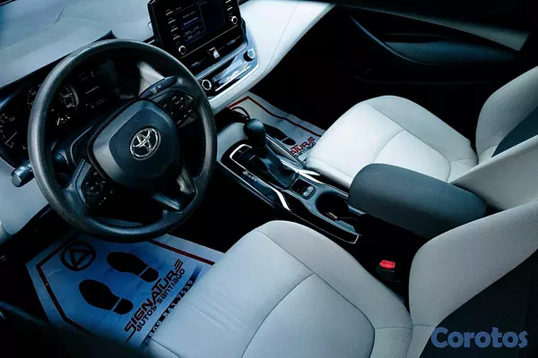 carros - Toyota corolla le 2020 clean  4