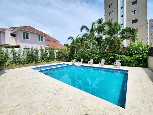 apartamentos - piso alto de renta en Carretera Las Palomas  3