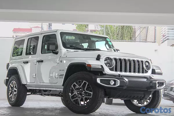 jeepetas y camionetas - Jeep Wrangler Unlimited Sahara 2