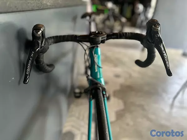 bicicletas y accesorios - Bicicleta Orbea M40 - Cuadro Carnbono - Componentes Mecánicos Ultegra 8