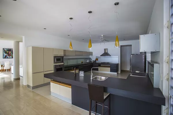 casas vacacionales y villas - villa de lujos frente al mar  5