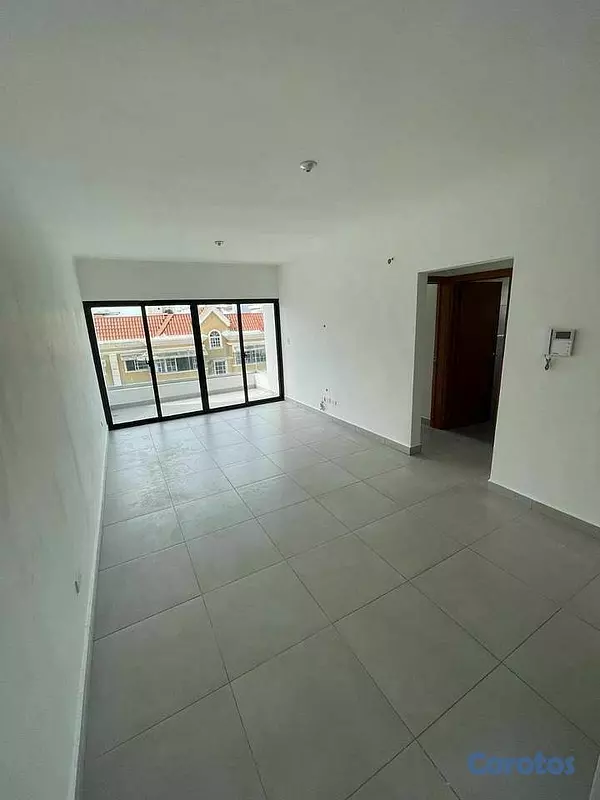 apartamentos - 🔵Alquilo Apartamento 8vo  piso Evaristo Morales  10
