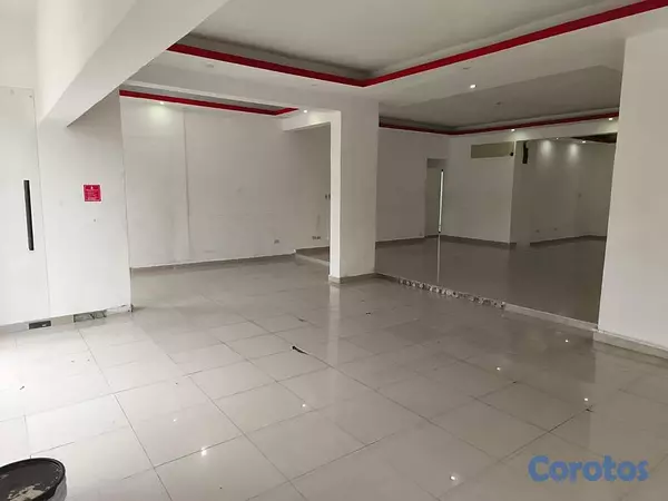 oficinas y locales comerciales - Local en Alquiler 250mt2 en PRIMER NIVEL en La Jul 3