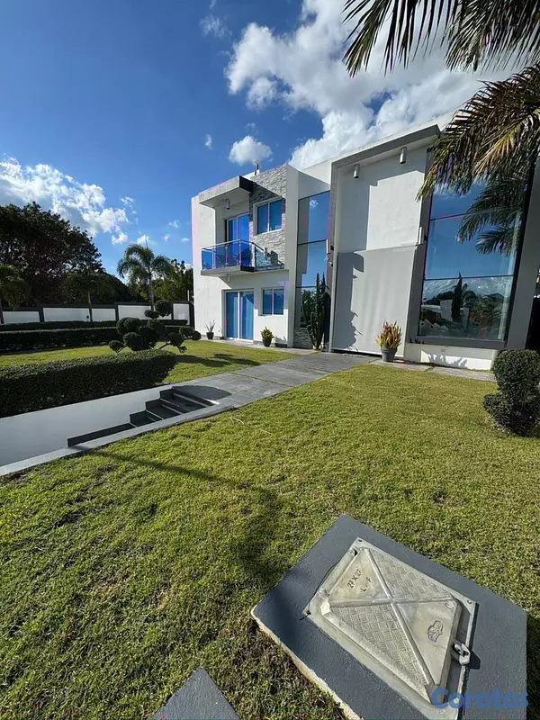 casas - Hermosa casa en venta - Cerro Alto, Santiago 10