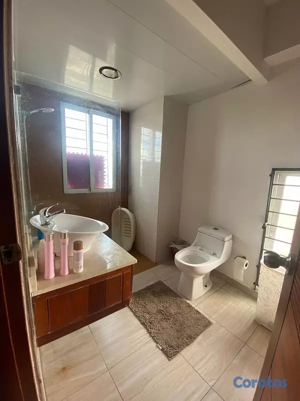 apartamentos - Espacioso apartamento en venta en Alma Rosa  10