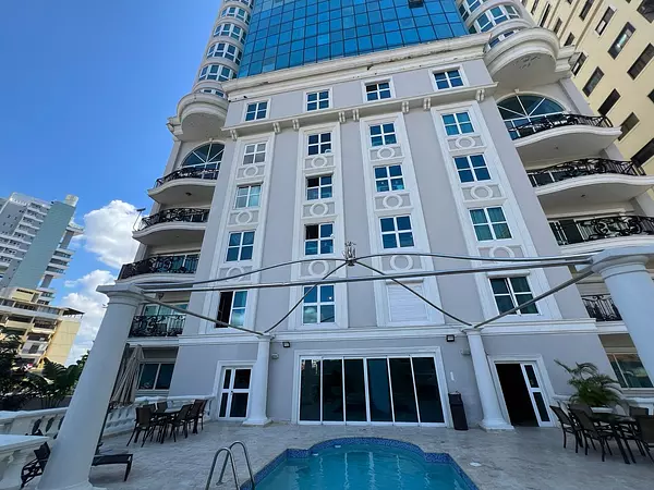 apartamentos - La Esperilla   

usd$650,000

Excelente Apartamento en un 8vo Nivel con vista de 6