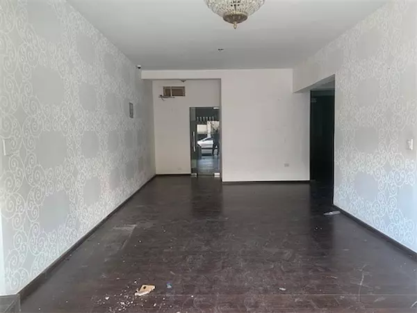 oficinas y locales comerciales - Local corporativo en evaristo 9