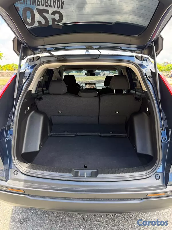 jeepetas y camionetas - Honda CR-V LX año 2025 15