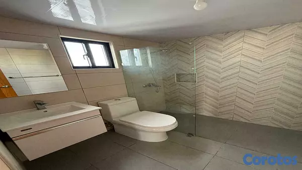 apartamentos - Alquiler US$1,200 | 2 Habs + Locker | Evaristo M. 6