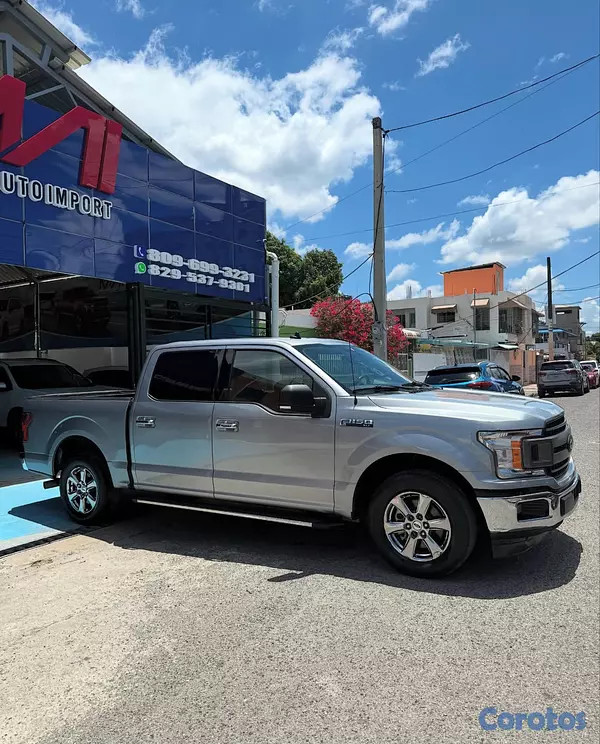 jeepetas y camionetas - Ford F150 XLT 2020 2