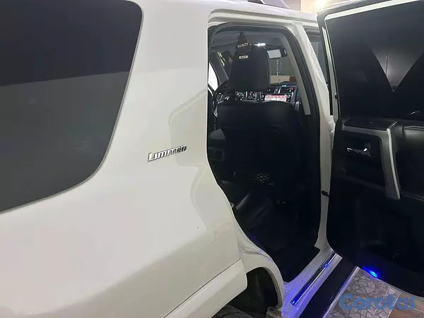 jeepetas y camionetas - Toyota 4runner limited 2015 4