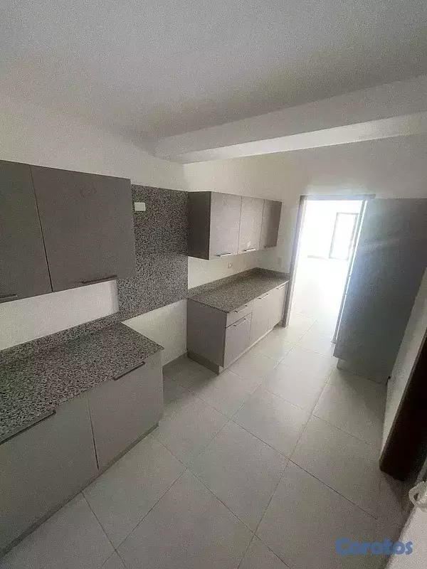 apartamentos - Venta de Apartamento con Terraza en Viejo Arroyo H 4