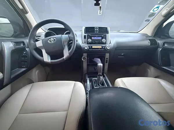 jeepetas y camionetas - Toyota Land Cruiser Prado TXL 2013 4