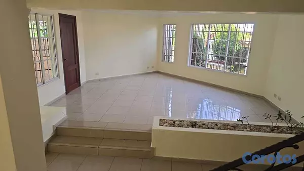 casas - Casa en alquiler en Alameda, Santo Domingo Oeste 5