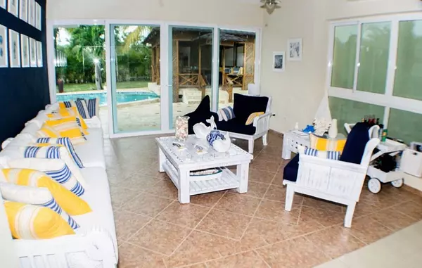 casas vacacionales y villas - Venta de villa en Metro country club  4