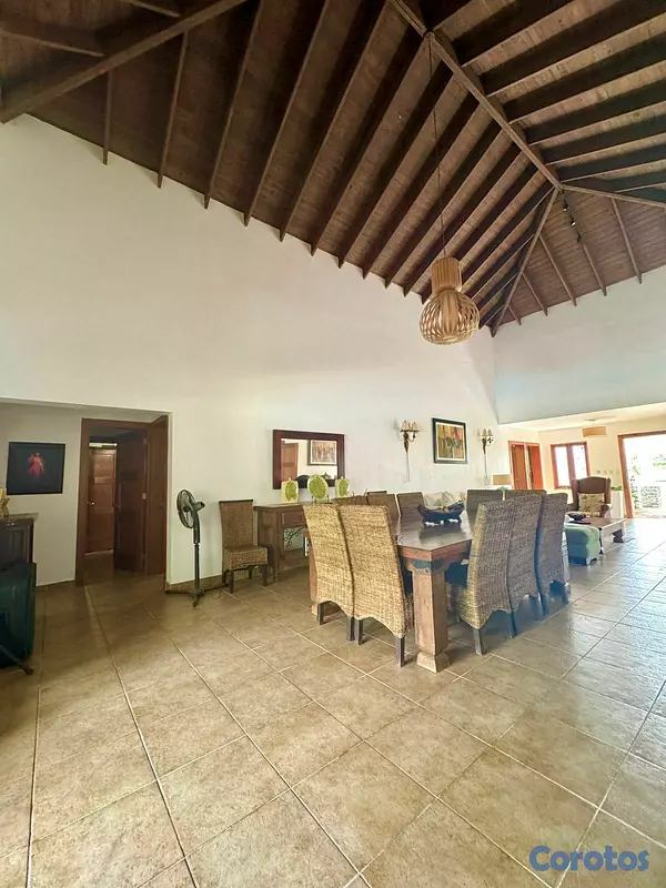 casas vacacionales y villas - Vendo Villa Amueblada en Guavaberry Country Club,  11