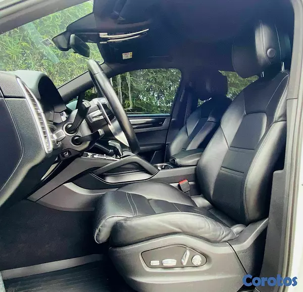 jeepetas y camionetas - PORSCHE CAYENNE E-HYBRID 4WD 2019 8