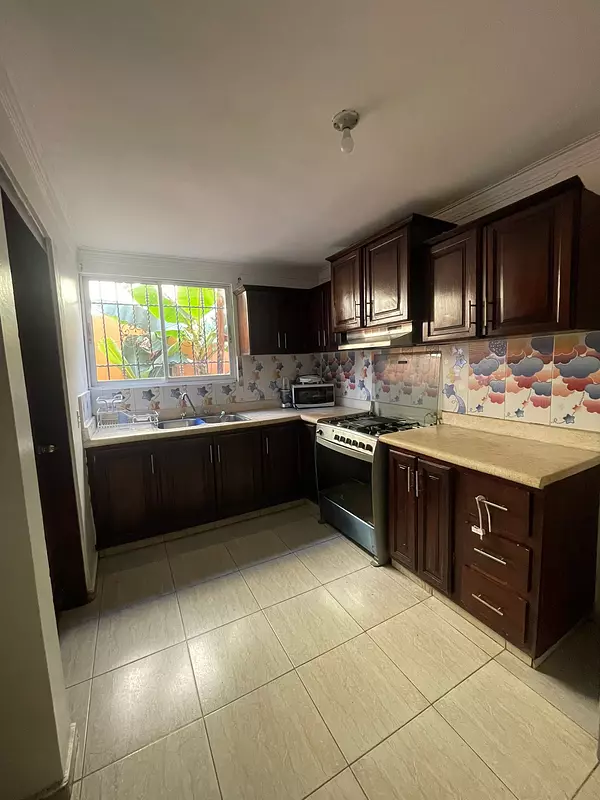 casas - Casa Clásica en Venta – Sector Nuevo Amanecer 5