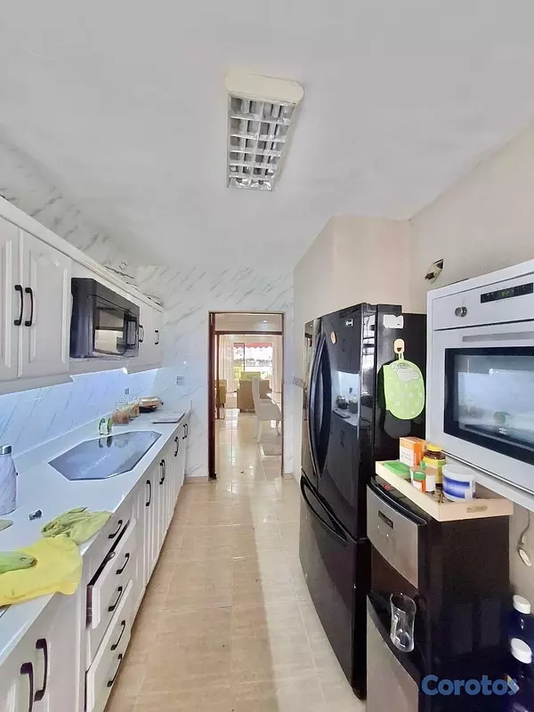 apartamentos - vendo renacimiento pis 5 dos habitaciones balcón parqueo dos baños área de lavad 5