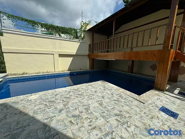casas - Casa en Arroyo Hondo Viejo en proyecto Cerrado con 14
