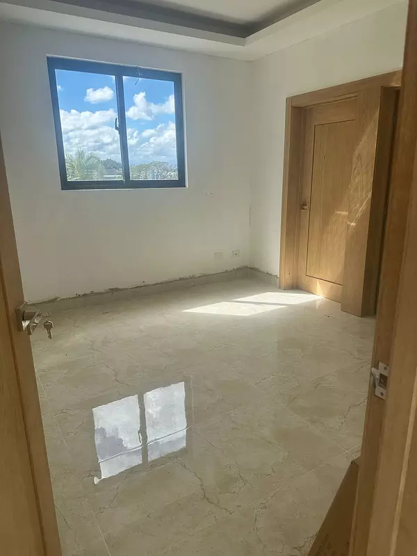 casas - Casa en Proyecto Cerrado, Llanos de Gurabo 3