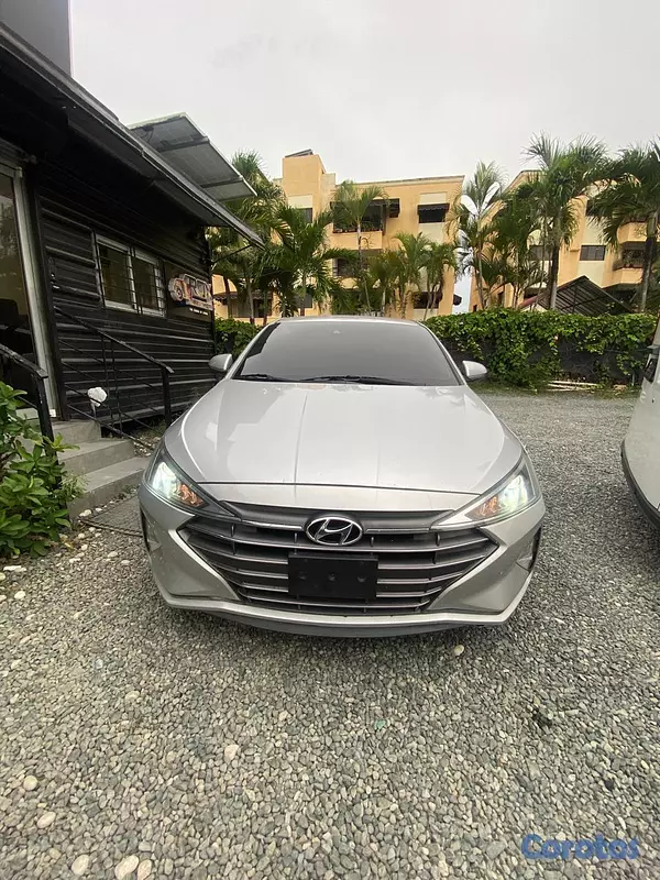 carros - Hyundai Elantra SEL 2020 9