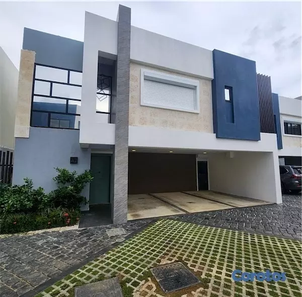 casas - Venta de casa en arroyo hondo viejo Distrito Nacional con 4 habitación 317mts 1