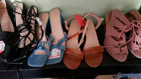 zapatos para mujer - calzados  usados ,excelentes condiciones y a precios bajos, envios por vimenpac. 12