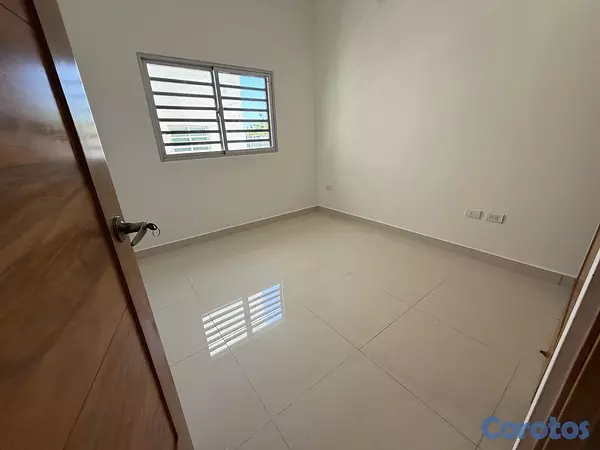 apartamentos - vendo segundo nivel próximo a la Jose Contreras hondura tres habitaciones dos pa 9