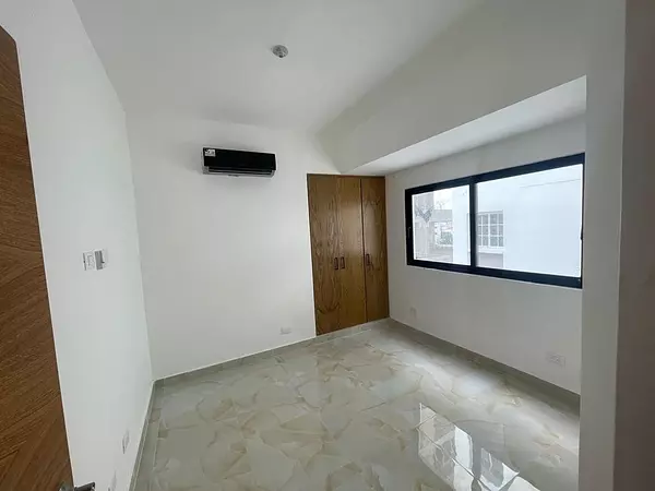 apartamentos - Se vende apartamento en Naco 7