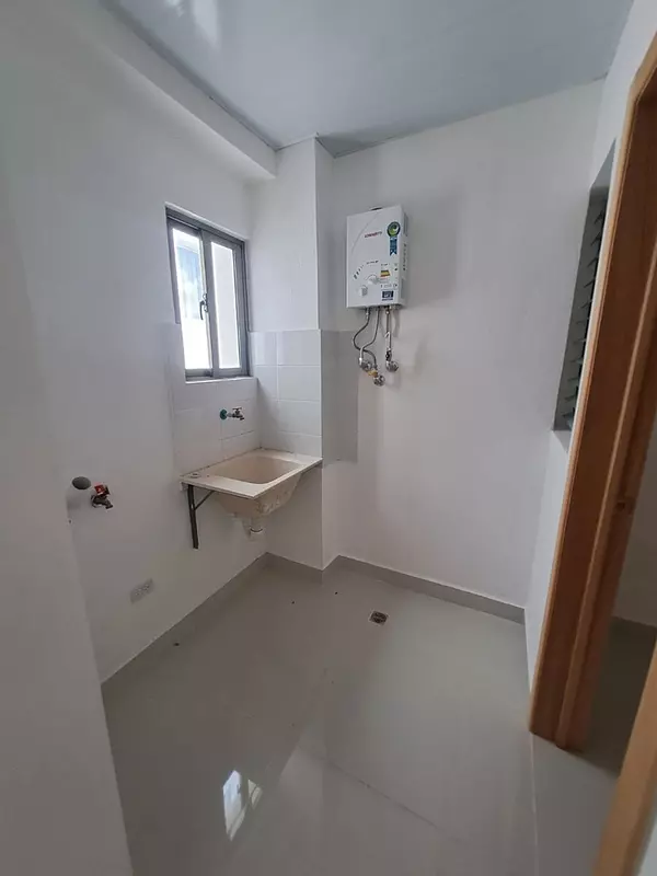penthouses - Penthouse 5to piso  con terraza privada En Los Prados 
 6