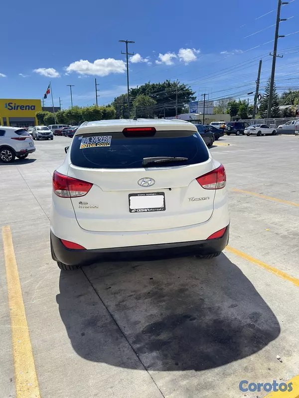 jeepetas y camionetas - HYUNDAI TUCSON 2012 MOTOR DOHC 6