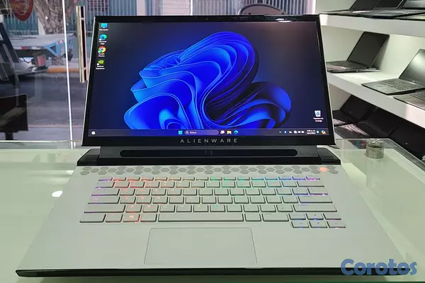 computadoras y laptops - Alienware R3 Gamer 15.6 Pulg Core i7 9th Gen Ram 16gb Disco 512gb RTX 2060 6GB
