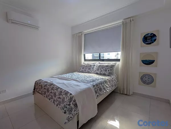 penthouses - Naco. Encantador penthouse de 3 niveles, 2 hab + a 7