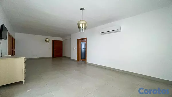 apartamentos - Alquiler con linea blanca o amueblado en una de las mejores calles de Naco 4