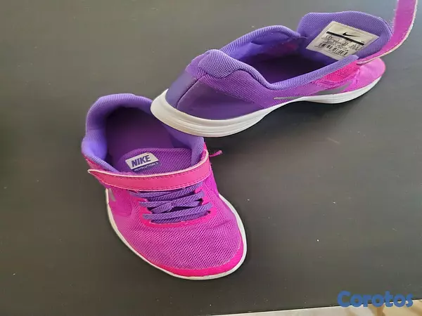 ropa y zapatos - Tenis Nike de niña  2